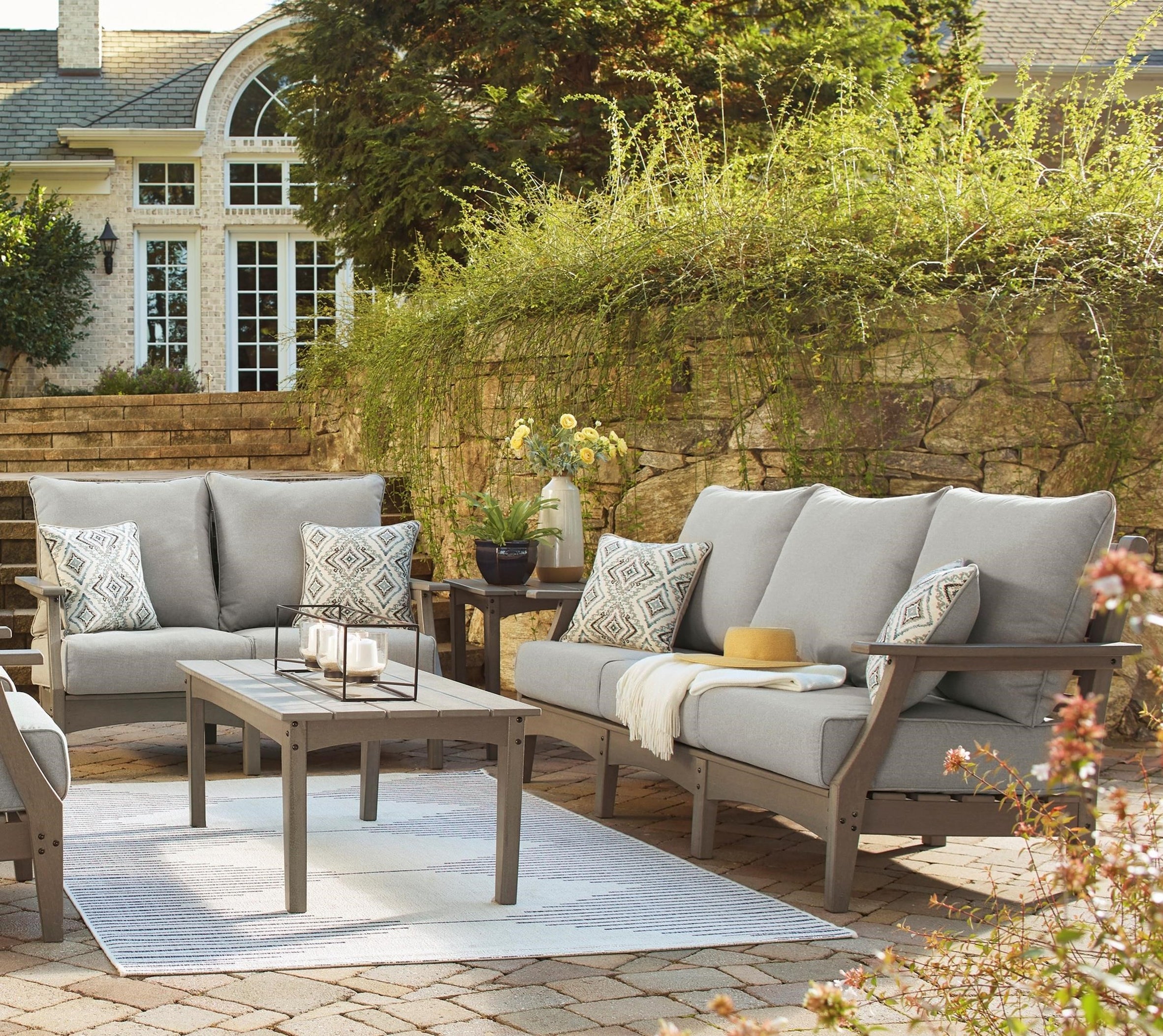 Barr's Furniture in Riverside, CA - High Quality Furniture