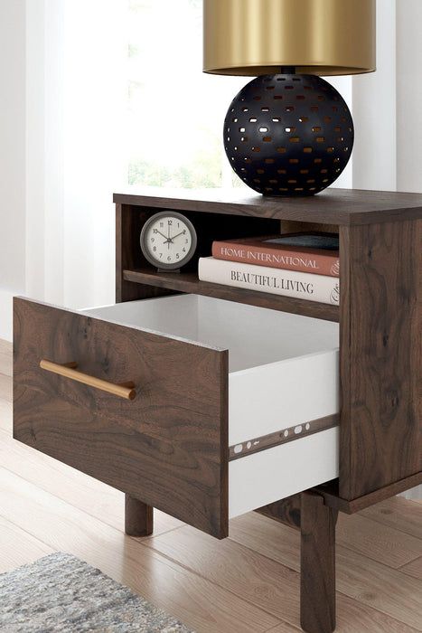 Calverson Nightstand - Barr’s Furniture (Riverside CA)