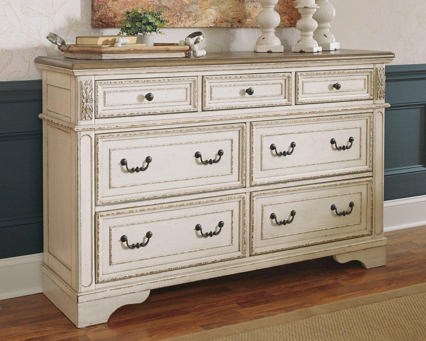 Realyn Dresser