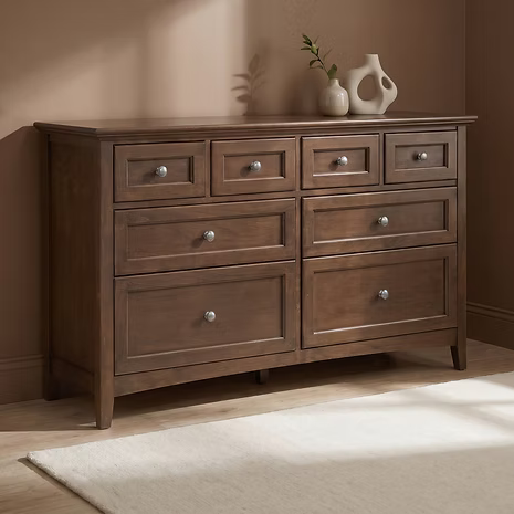 McKenzie 8‑Drawer Dresser