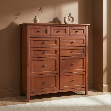 McKenzie 11‑Drawer Chest